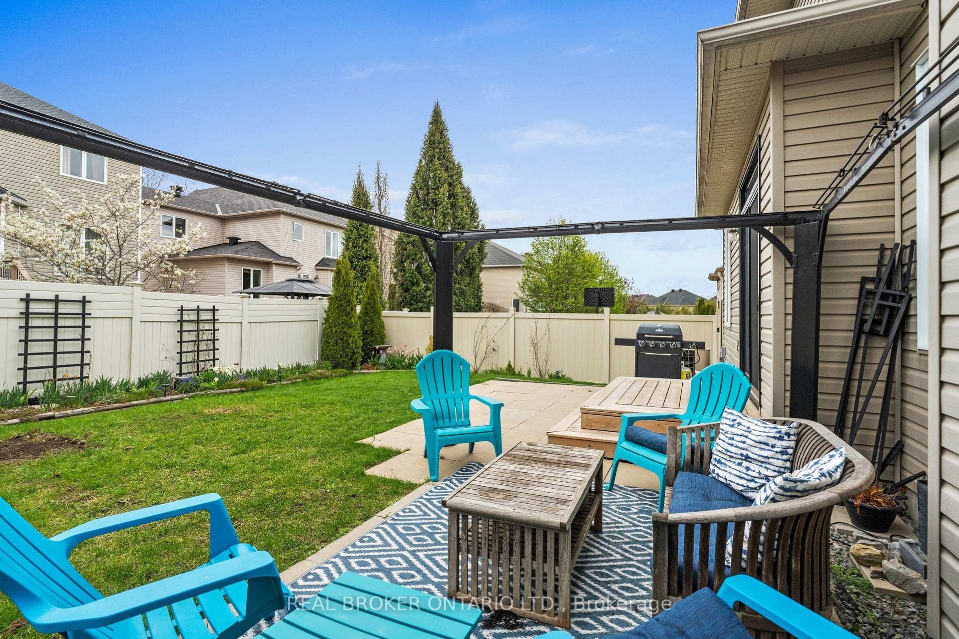 Photo 39 of 135 Rocky Hill Drive, Ottawa, Barrhaven - Strandherd — HOMEH