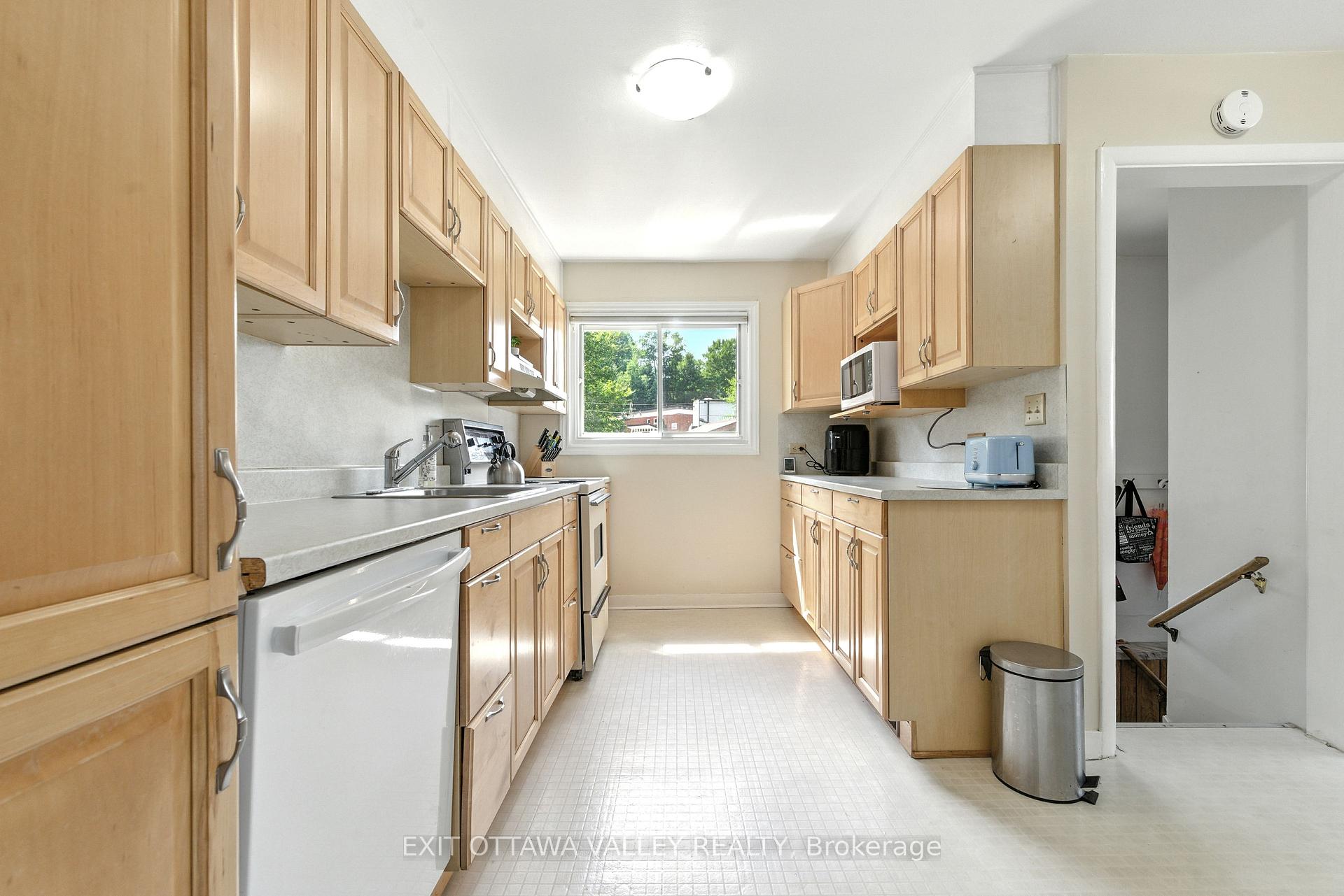 Photo 18 of 12 Summit Street, Deep River — HOMEH