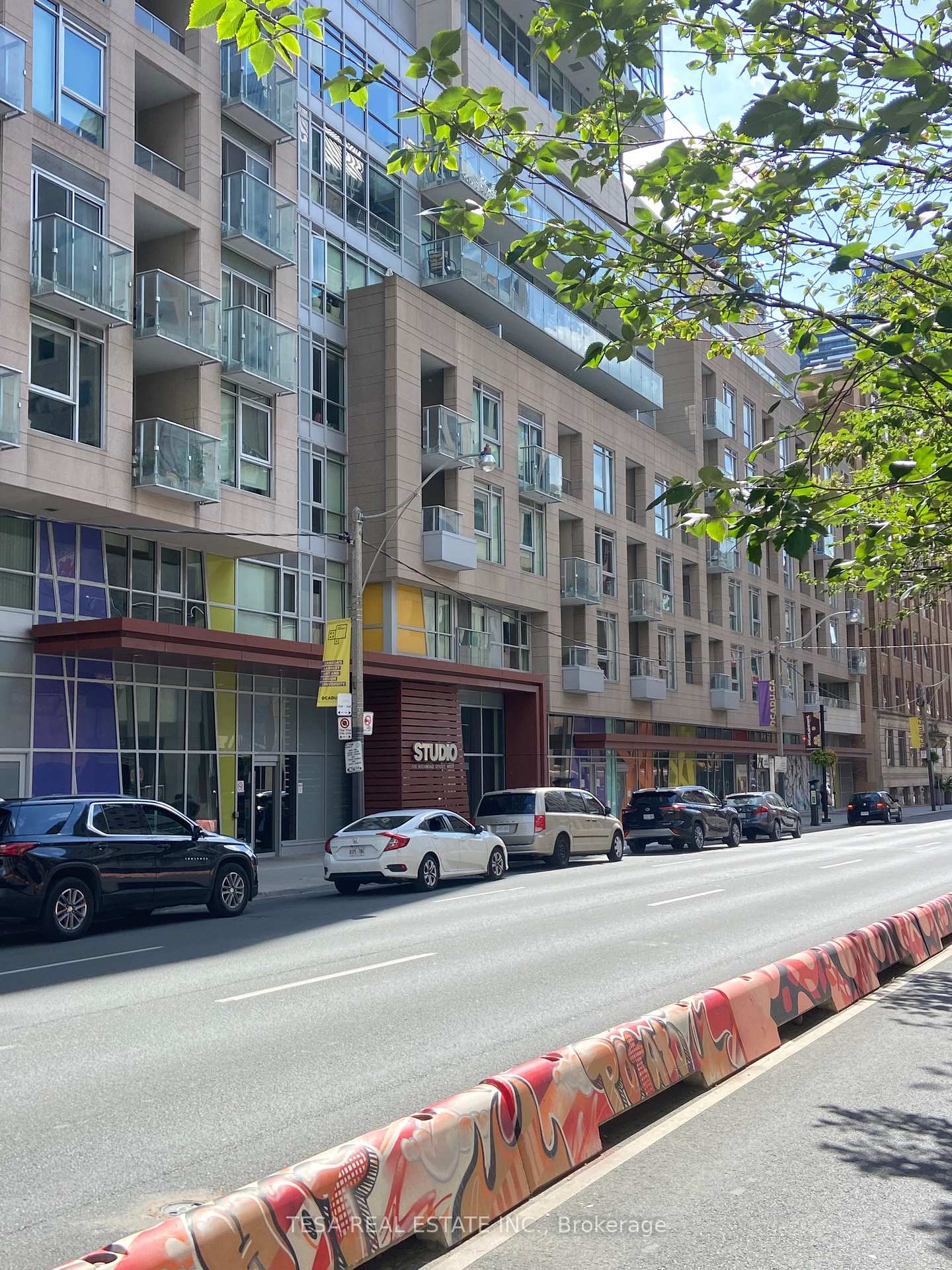 Front of Unit 1207, 199 Richmond Street W