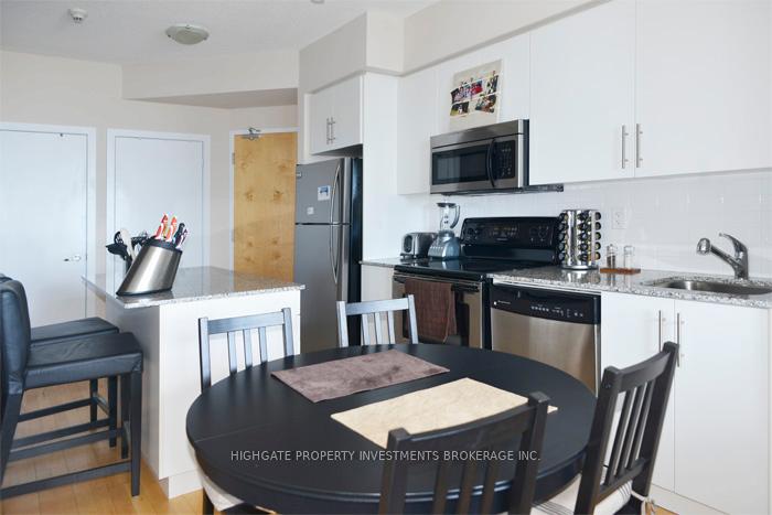 Photo 4 of Unit 2705, 55 Bremner Boulevard, Toronto, Bay Street Corridor — HOMEH