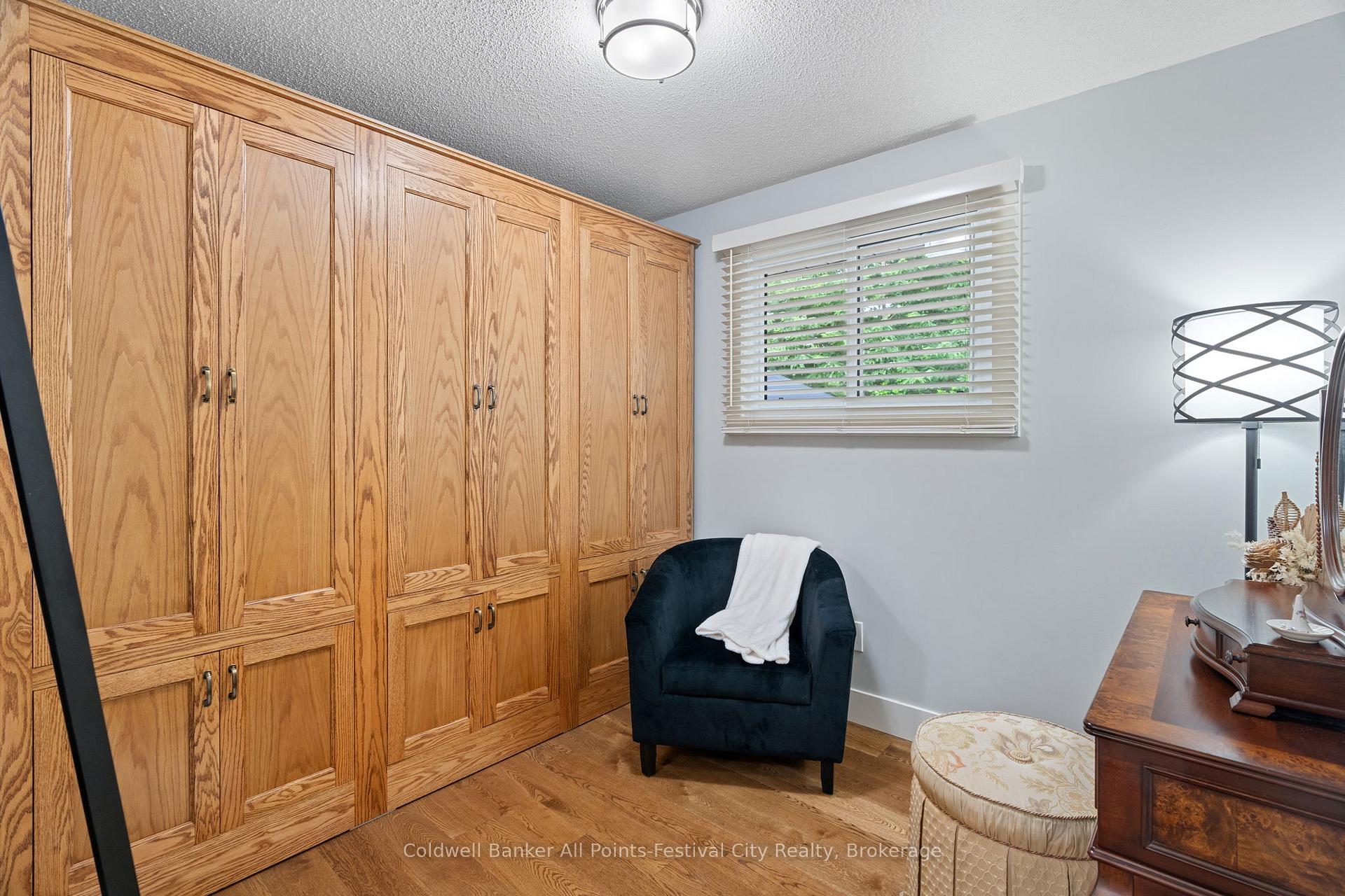 Photo 19 of 23 Trafalgar Street, Goderich, Goderich (Town) — HOMEH
