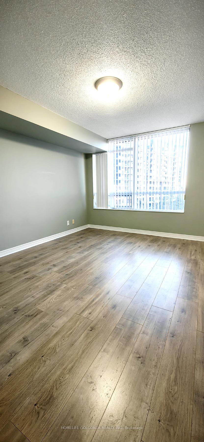 Photo 12 of Unit 632, 33 Cox Boulevard, Markham, Unionville — HOMEH