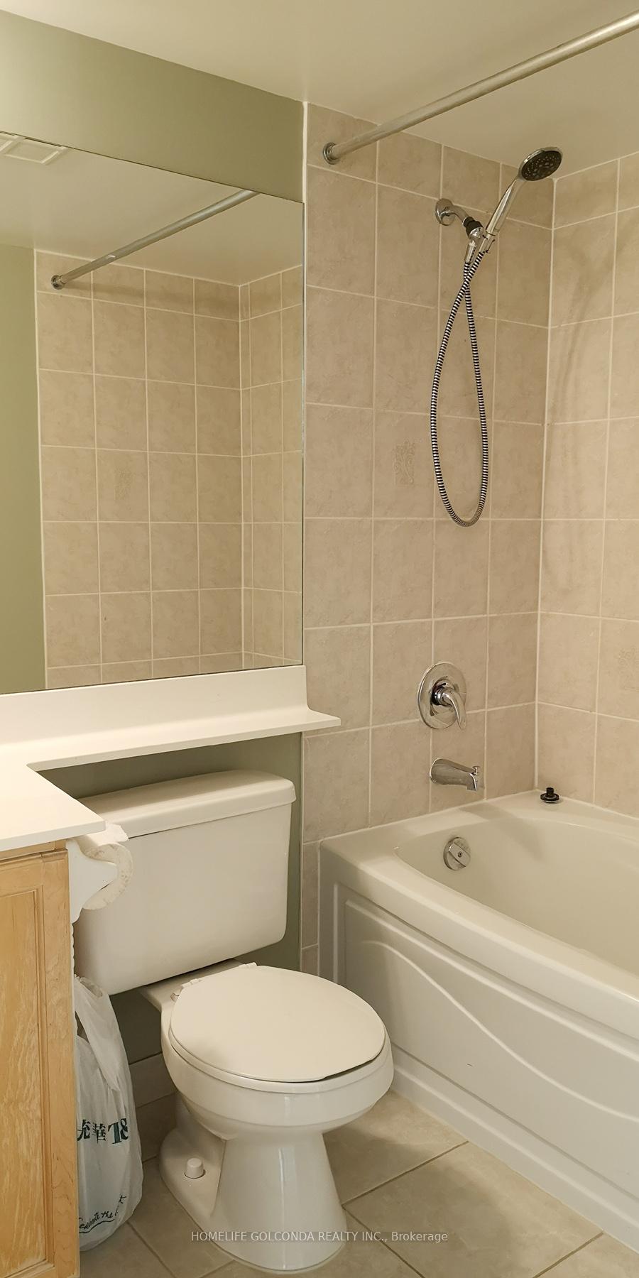 Photo 18 of Unit 632, 33 Cox Boulevard, Markham, Unionville — HOMEH