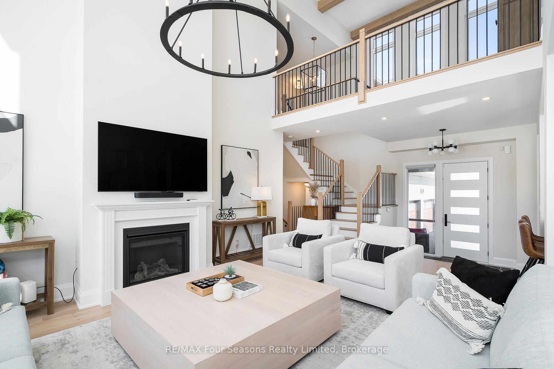 Photo 9 of 113 Cattail Crescent, Blue Mountains — HOMEH