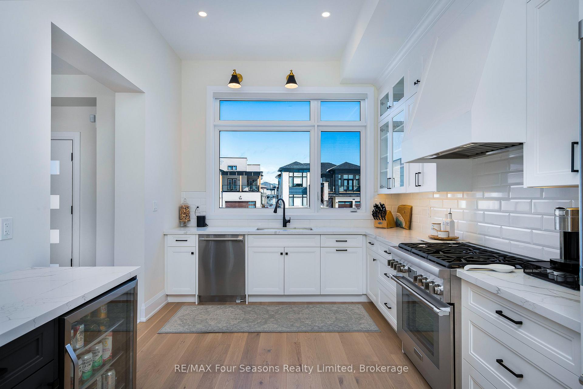 Photo 17 of 113 Cattail Crescent, Blue Mountains — HOMEH