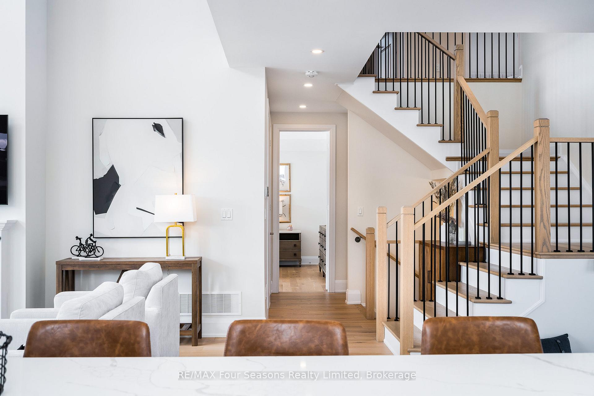 Photo 45 of 113 Cattail Crescent, Blue Mountains — HOMEH