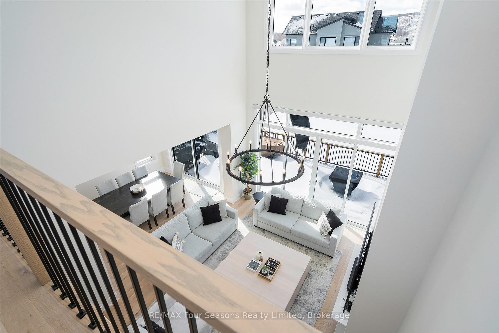 Photo 29 of 113 Cattail Crescent, Blue Mountains — HOMEH
