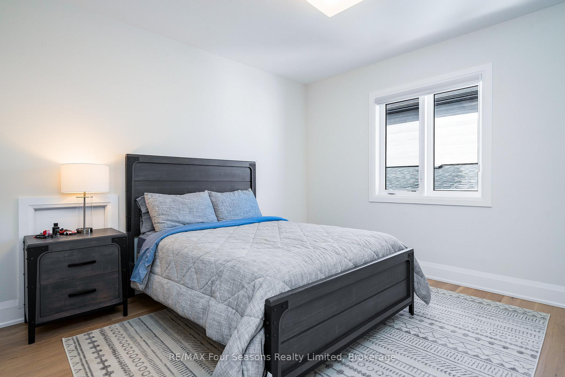 Photo 35 of 113 Cattail Crescent, Blue Mountains — HOMEH