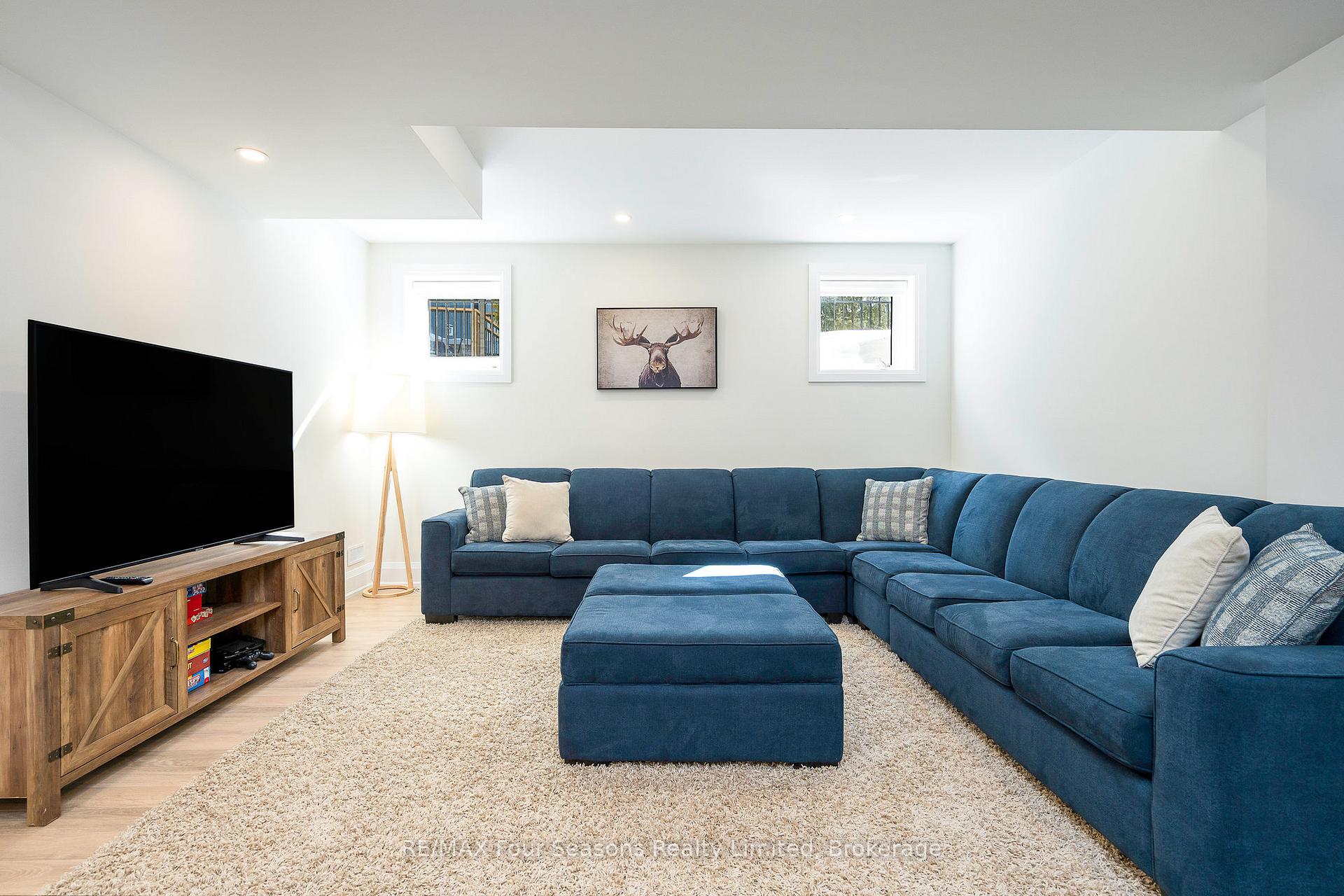 Photo 37 of 113 Cattail Crescent, Blue Mountains — HOMEH