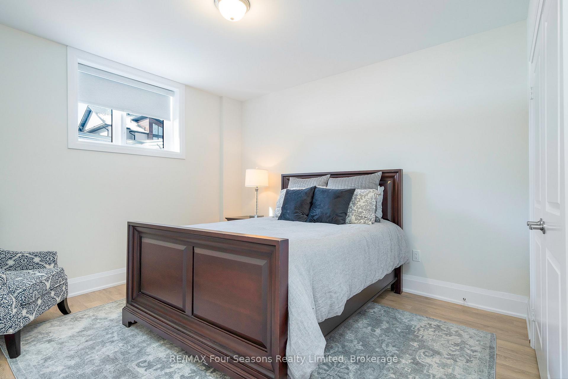 Photo 39 of 113 Cattail Crescent, Blue Mountains — HOMEH