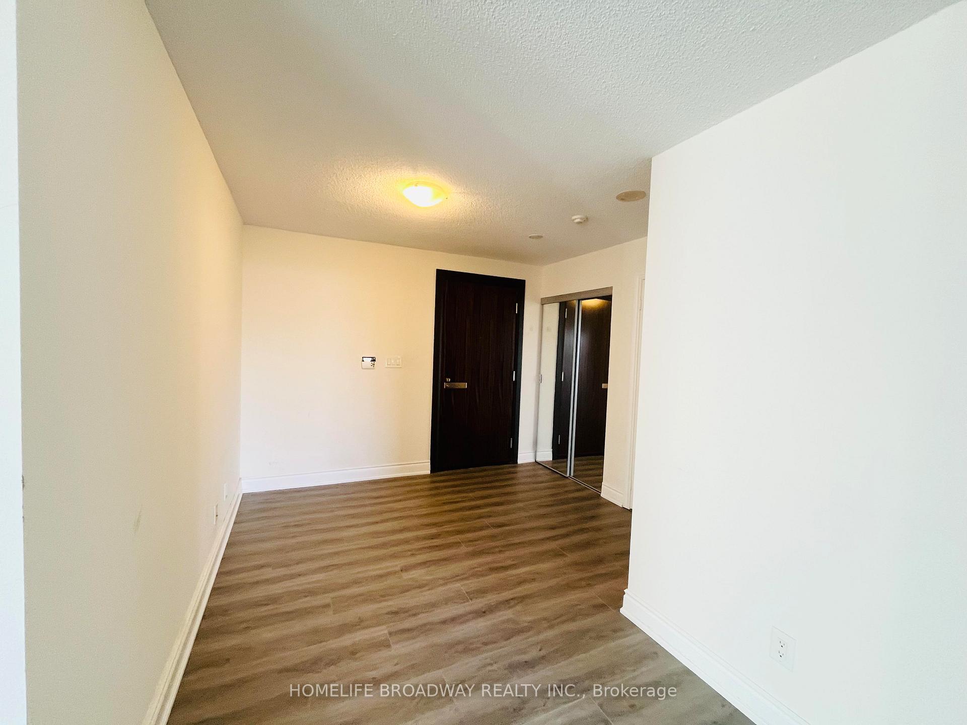 Photo 4 of Unit 310, 253 South Park Road, Markham, Commerce Valley — HOMEH
