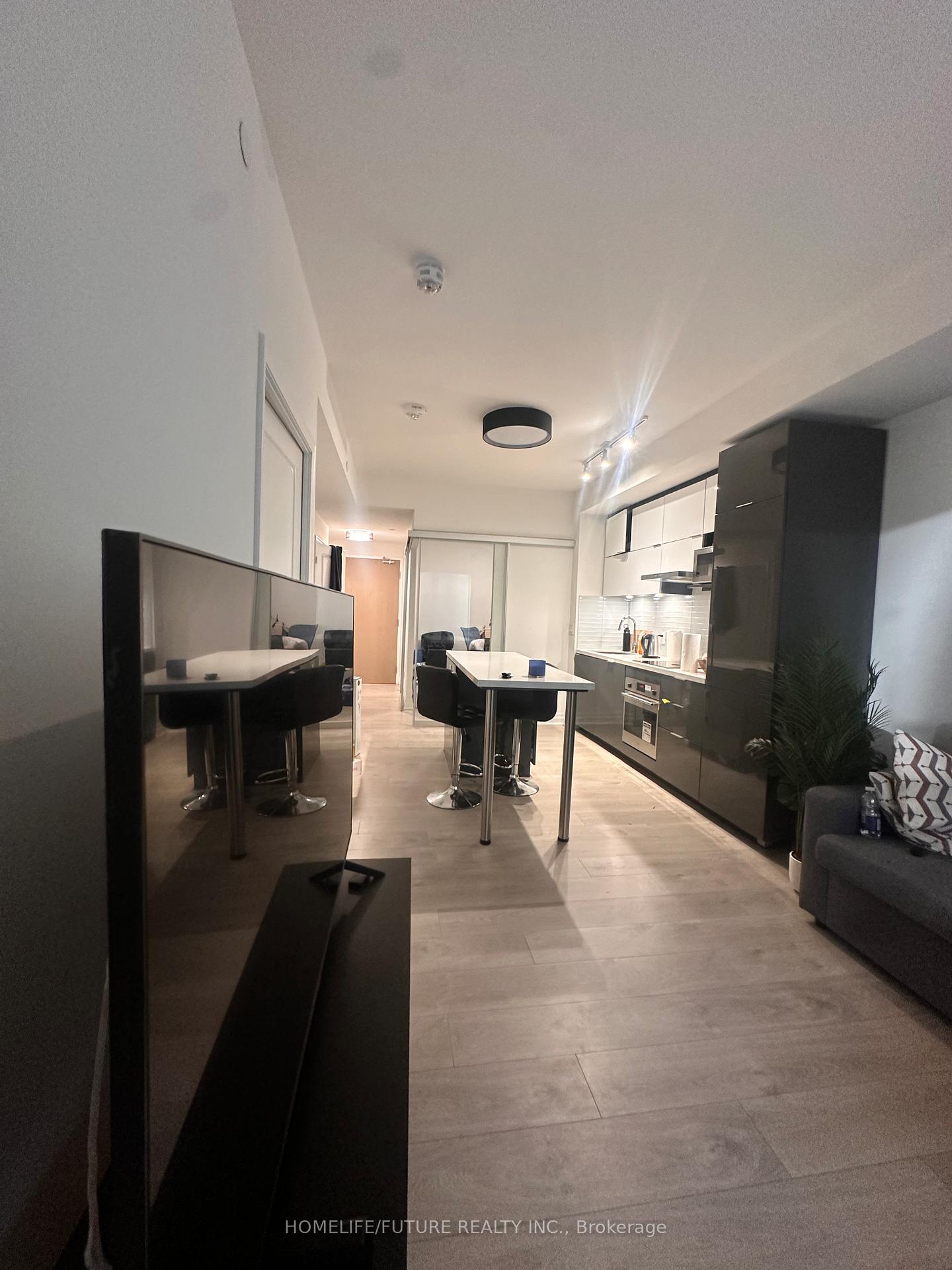 Photo 5 of Unit 503B, 8 Rouge Valley Drive, Markham, Unionville — HOMEH