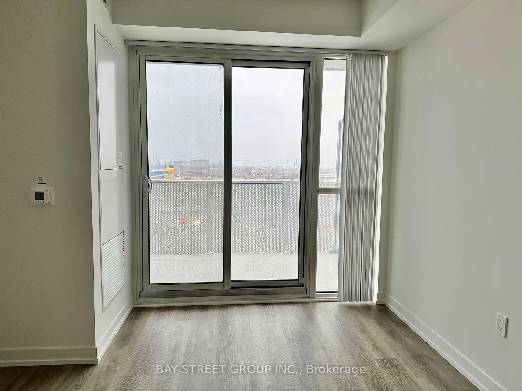 Photo 10 of Unit 705, 195 Commerce Street, Vaughan, Vaughan Corporate Centre — HOMEH