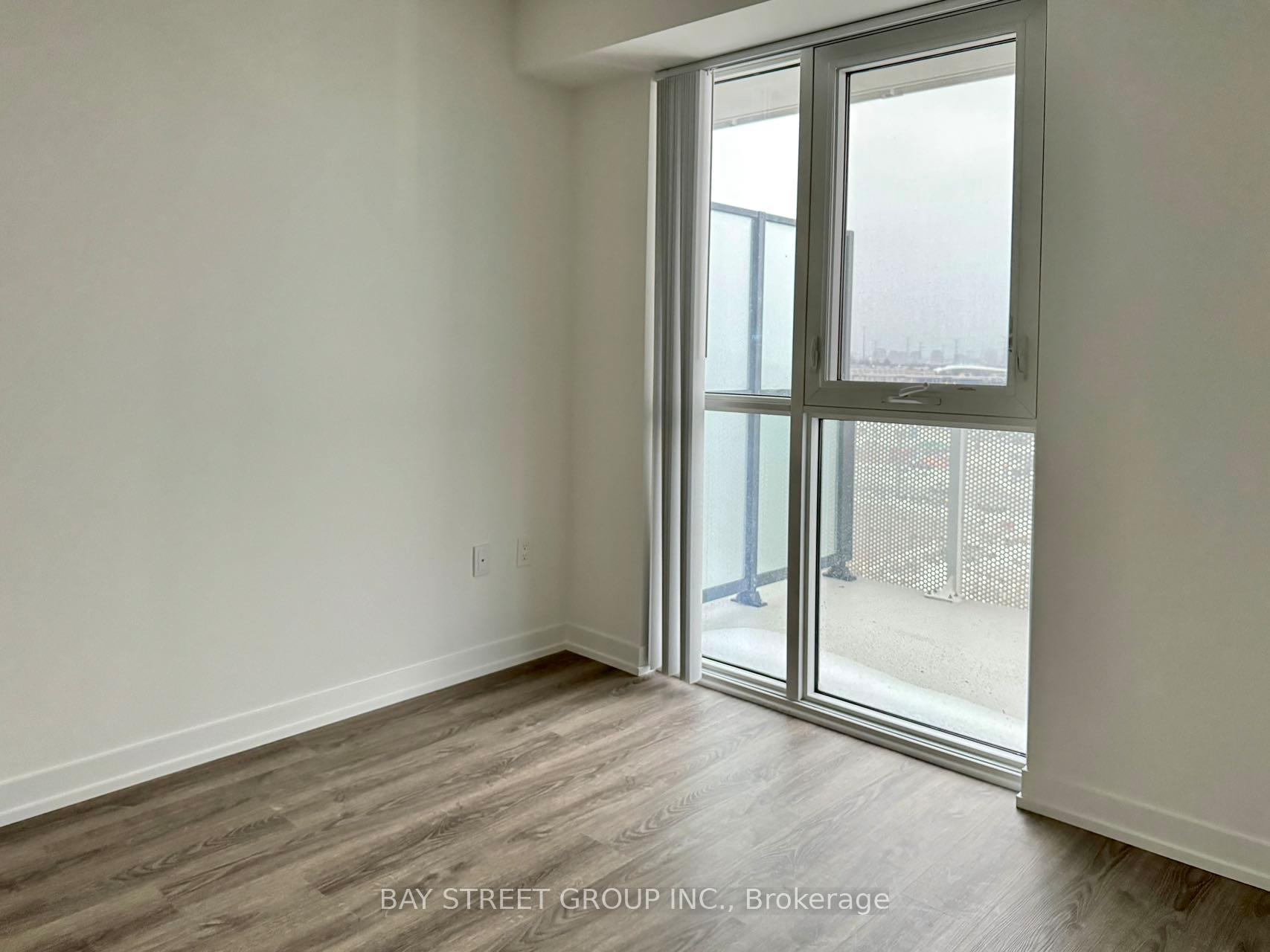 Photo 12 of Unit 705, 195 Commerce Street, Vaughan, Vaughan Corporate Centre — HOMEH