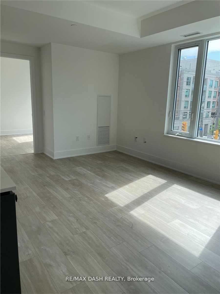 Photo 7 of Unit 305, 1888 Queen Street E, Toronto, The Beaches — HOMEH