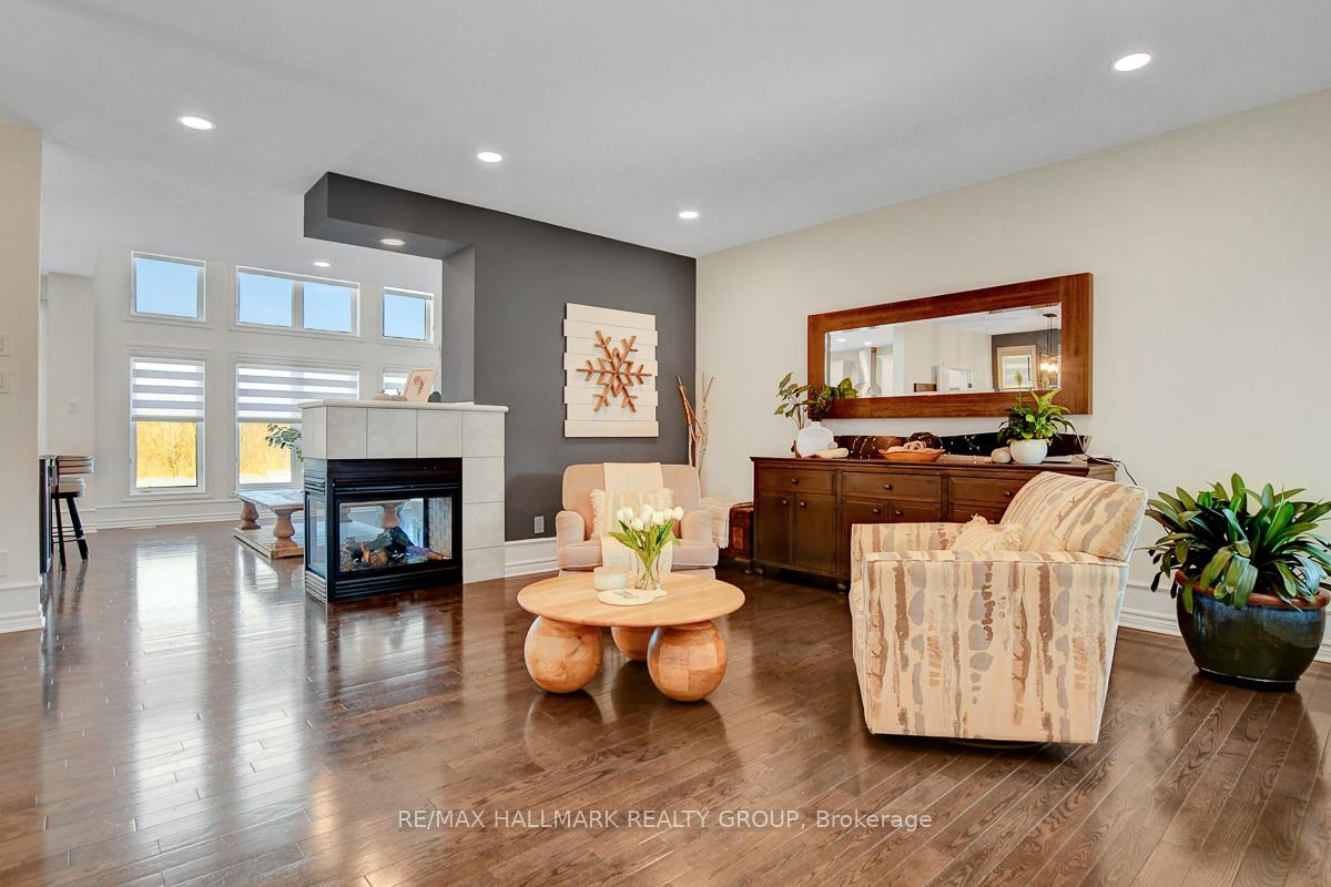 Photo 7 of 114 August Lily Crescent, Ottawa, Riverside South/Gloucester Glen — HOMEH