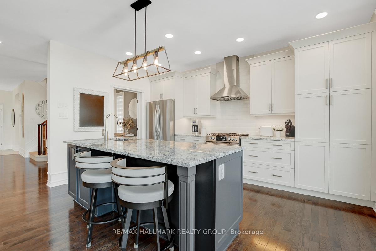 Photo 14 of 114 August Lily Crescent, Ottawa, Riverside South/Gloucester Glen — HOMEH