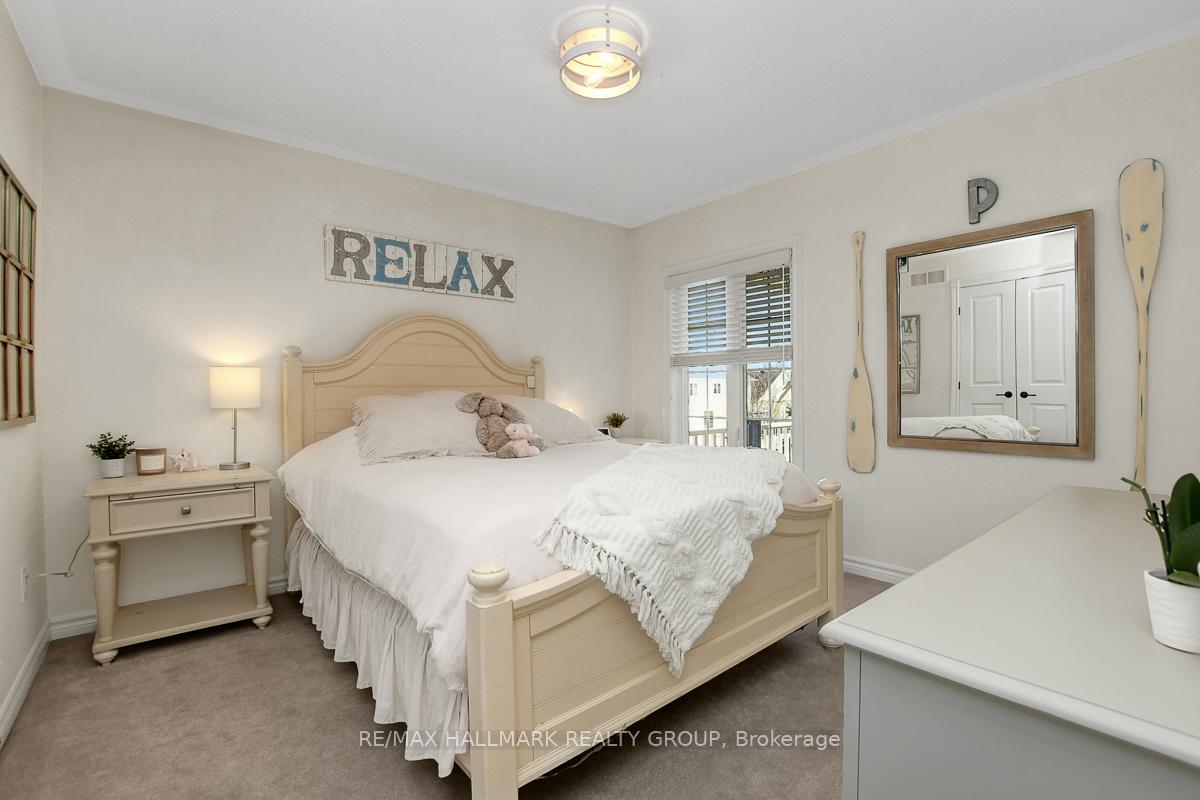 Photo 20 of 114 August Lily Crescent, Ottawa, Riverside South/Gloucester Glen — HOMEH