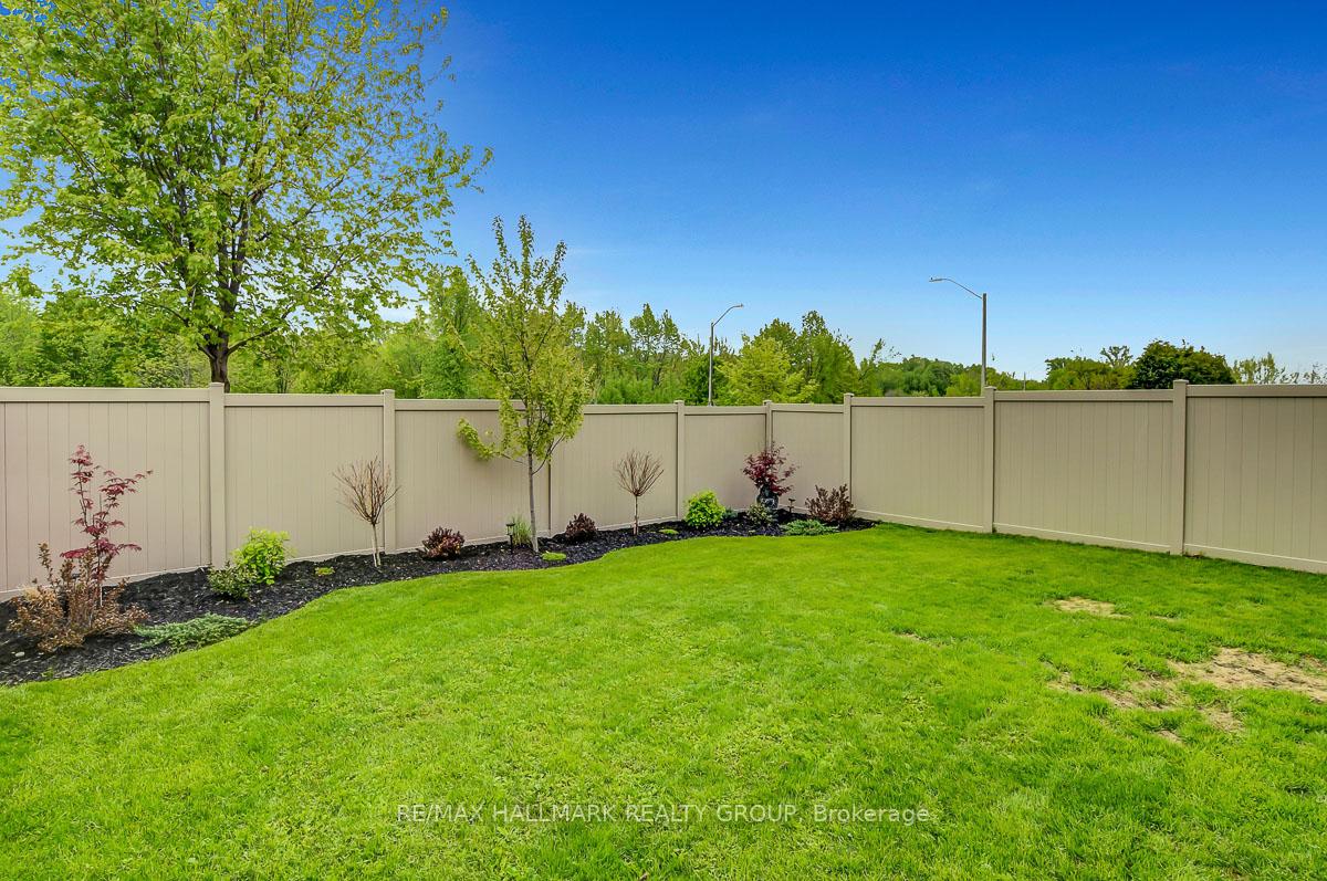 Photo 40 of 114 August Lily Crescent, Ottawa, Riverside South/Gloucester Glen — HOMEH