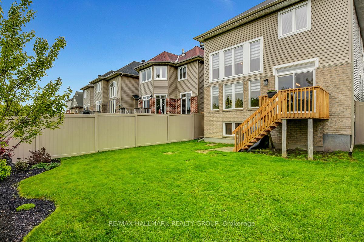 Photo 41 of 114 August Lily Crescent, Ottawa, Riverside South/Gloucester Glen — HOMEH