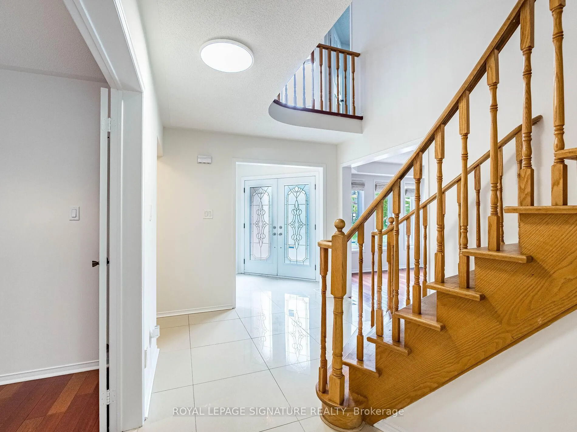 Photo 6 of 86 Valonia Drive, Brampton, Brampton North — HOMEH