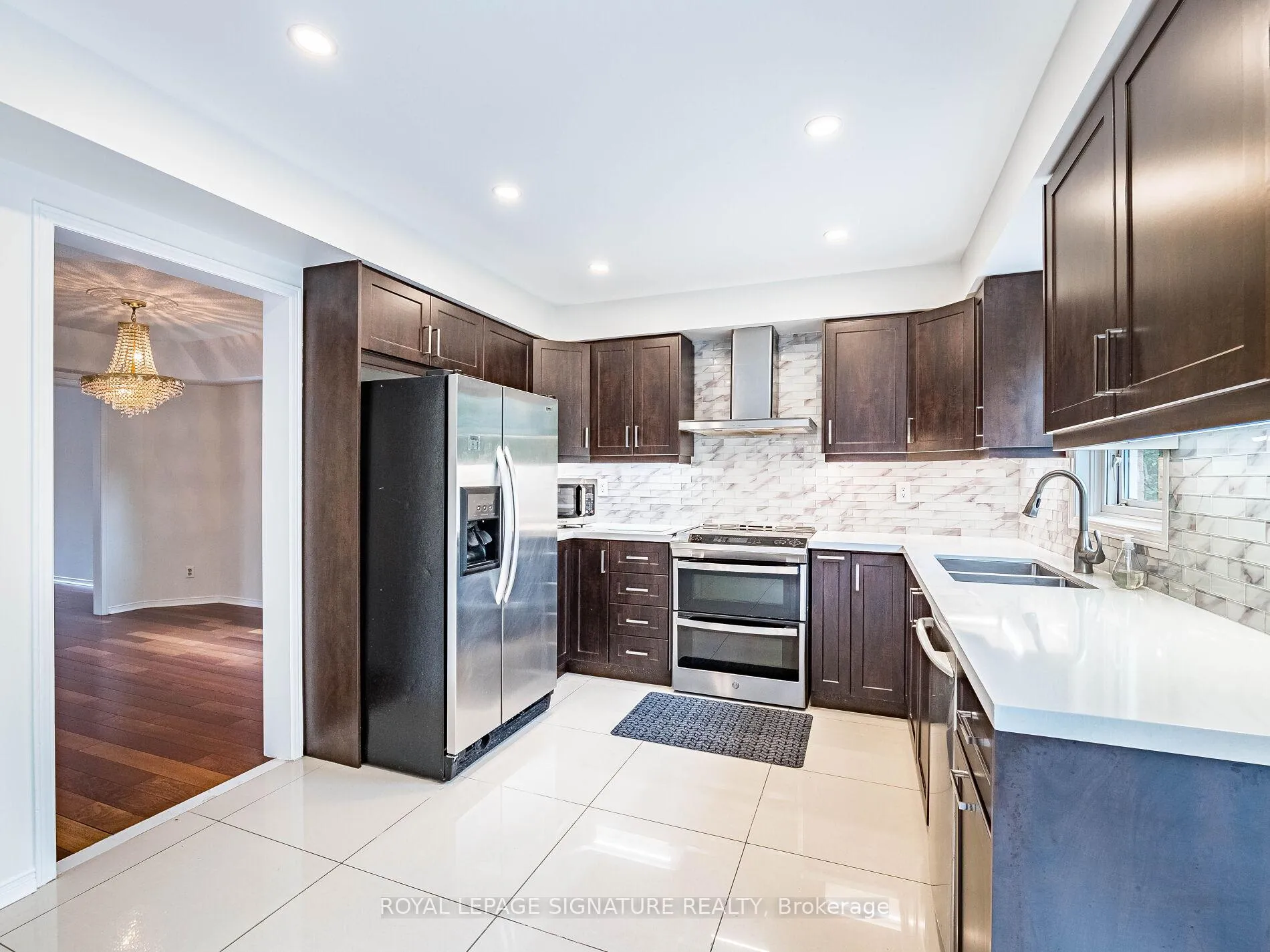 Photo 14 of 86 Valonia Drive, Brampton, Brampton North — HOMEH