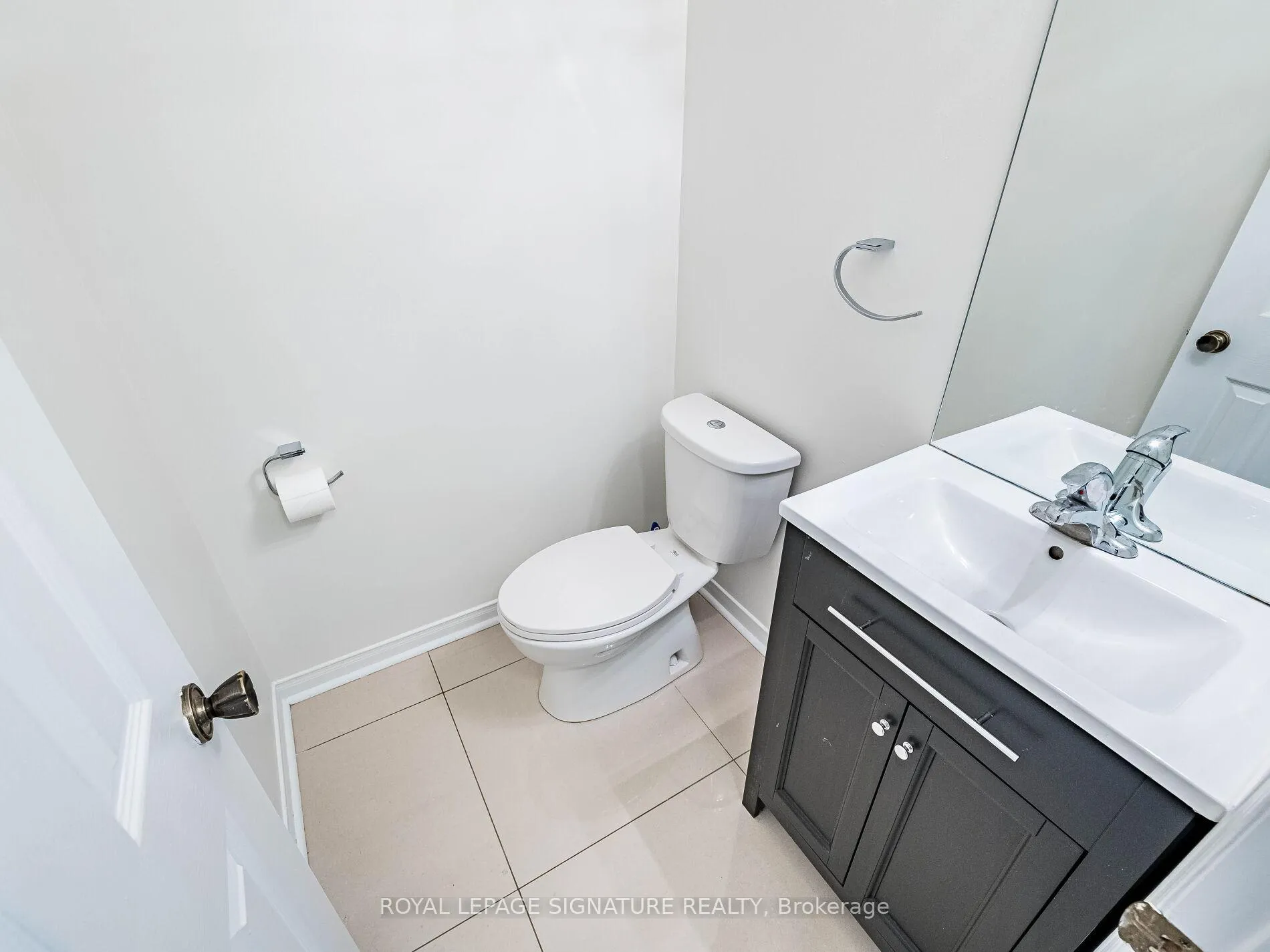 Photo 23 of 86 Valonia Drive, Brampton, Brampton North — HOMEH
