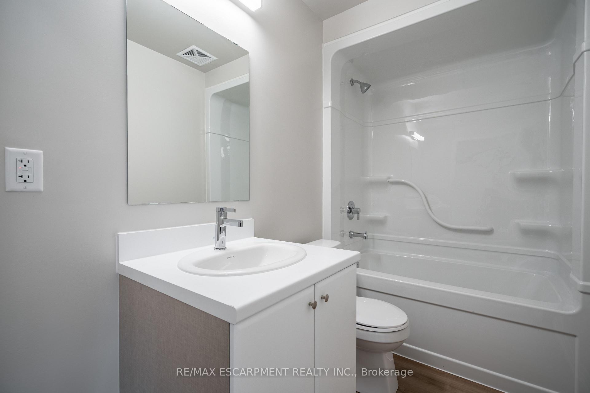 Photo 23 of Unit 142, 50 Herrick Avenue, St. Catharines, Oakdale — HOMEH