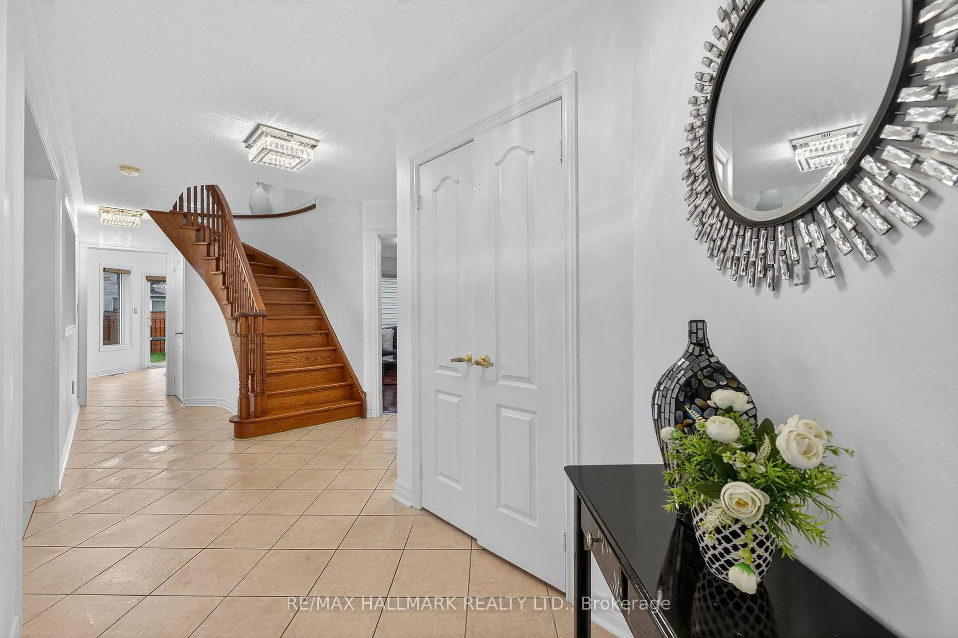 Photo 6 of 185 Harvest Moon Drive, Caledon, Bolton West — HOMEH