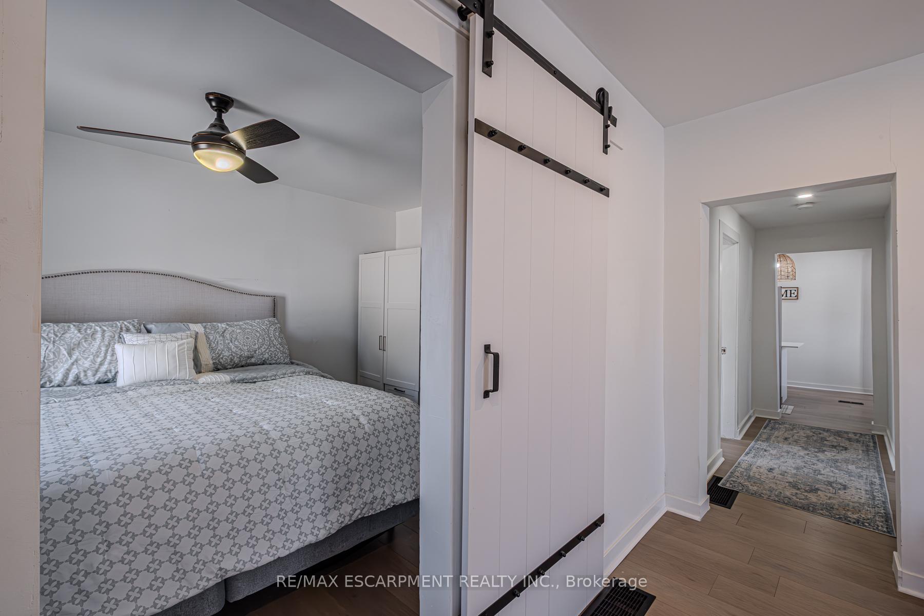 Photo 14 of 37 Queen Street, Brant, Paris — HOMEH
