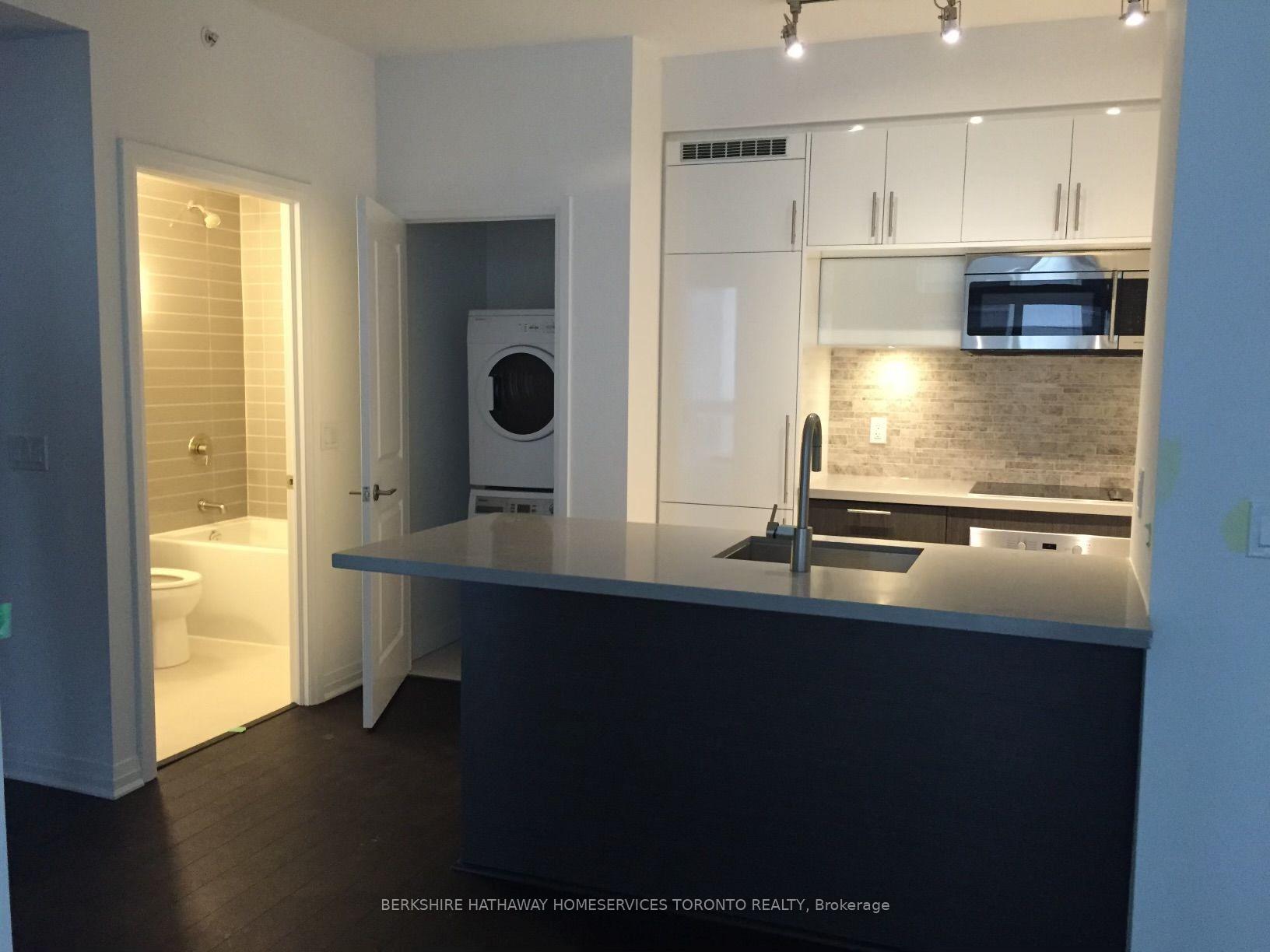Photo 2 of Unit 1206, 8 Mercer Street, Toronto, Waterfront Communities — HOMEH