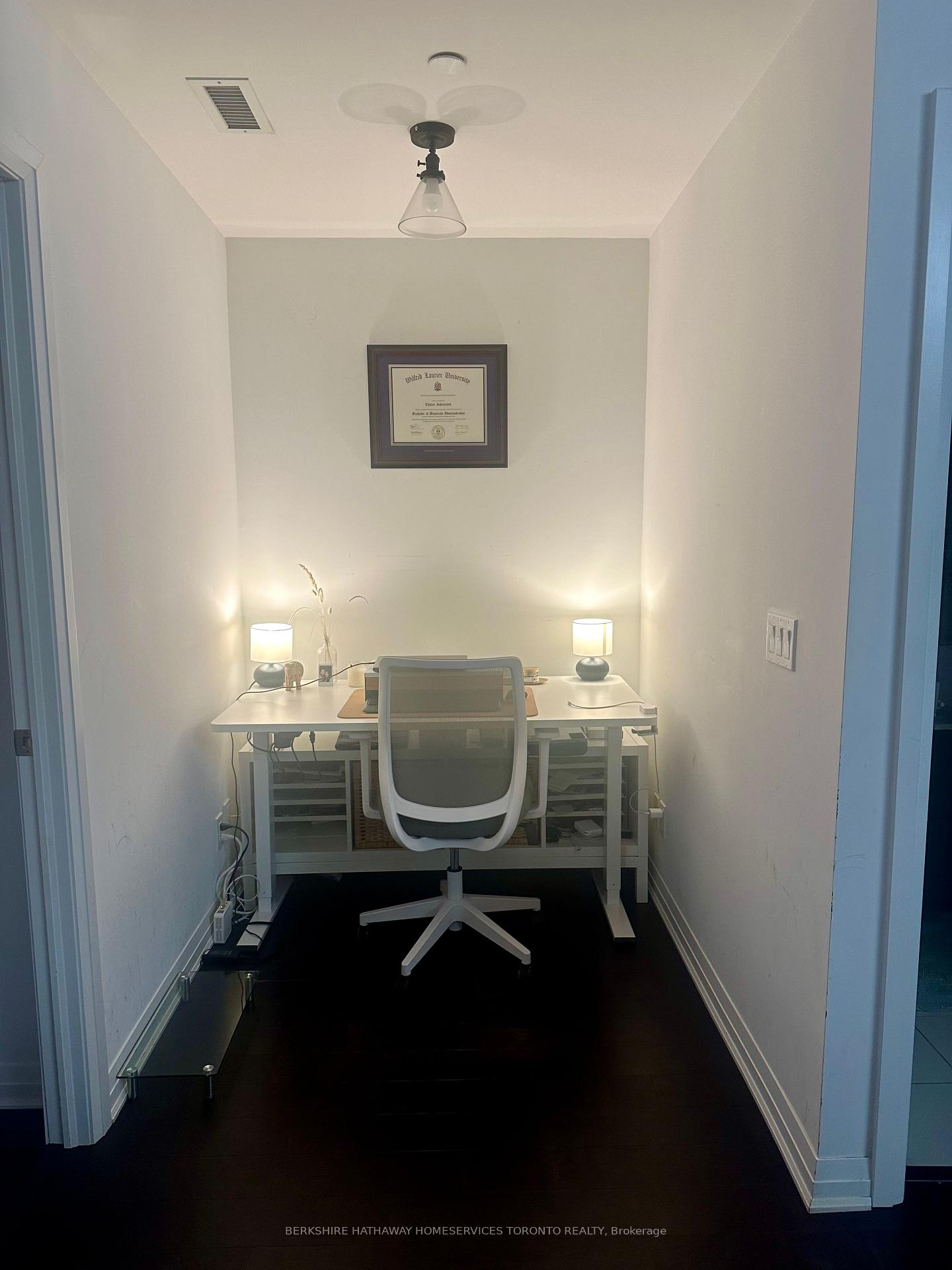 Photo 5 of Unit 1206, 8 Mercer Street, Toronto, Waterfront Communities — HOMEH