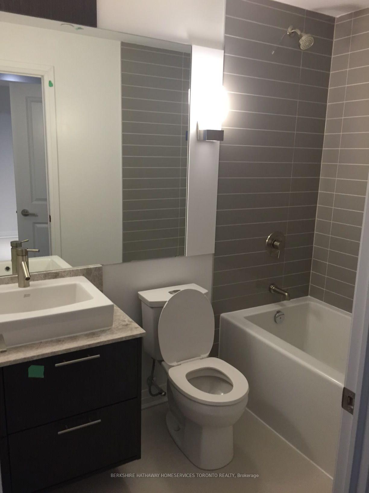 Photo 7 of Unit 1206, 8 Mercer Street, Toronto, Waterfront Communities — HOMEH