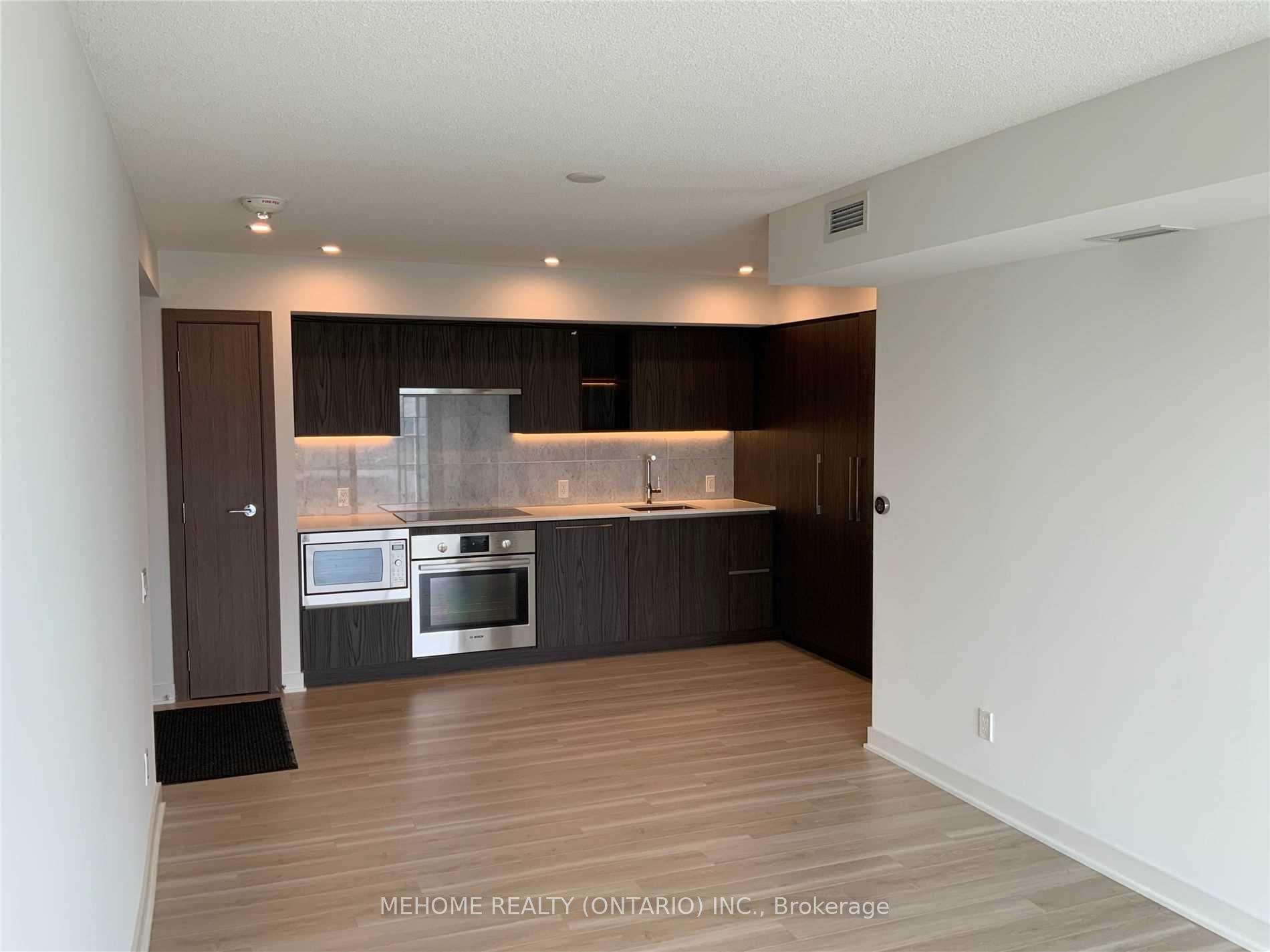 Photo 4 of Unit 1515, 17 Bathurst Street, Toronto, Waterfront Communities — HOMEH