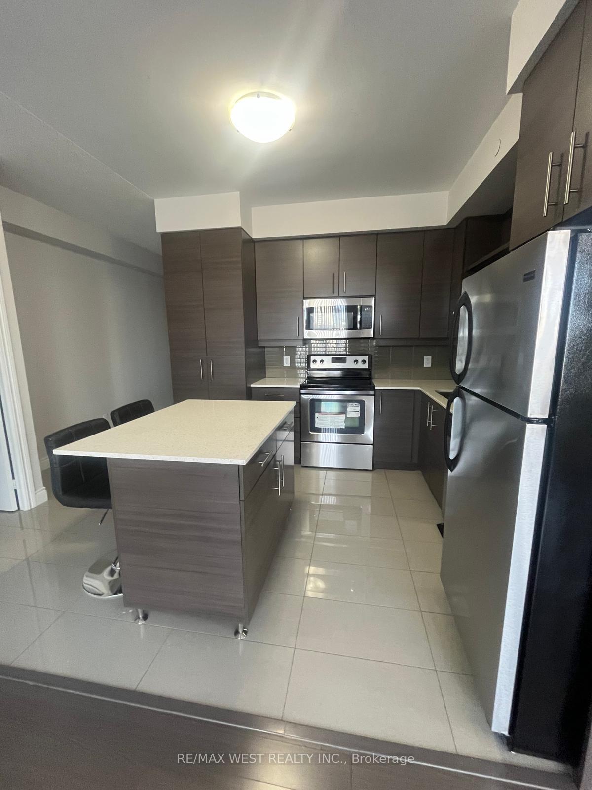 Photo 7 of Unit 716, 325 South Park Road, Markham, Commerce Valley — HOMEH