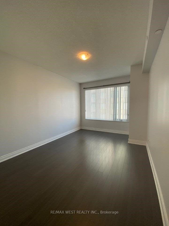 Photo 11 of Unit 716, 325 South Park Road, Markham, Commerce Valley — HOMEH