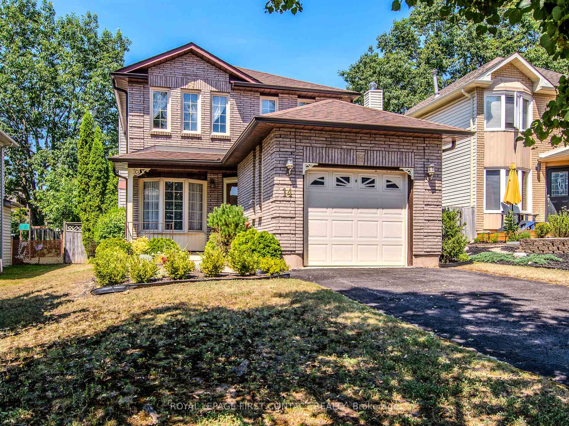 Photo 1 of 14 Carr Drive, Barrie, Letitia Heights — HOMEH