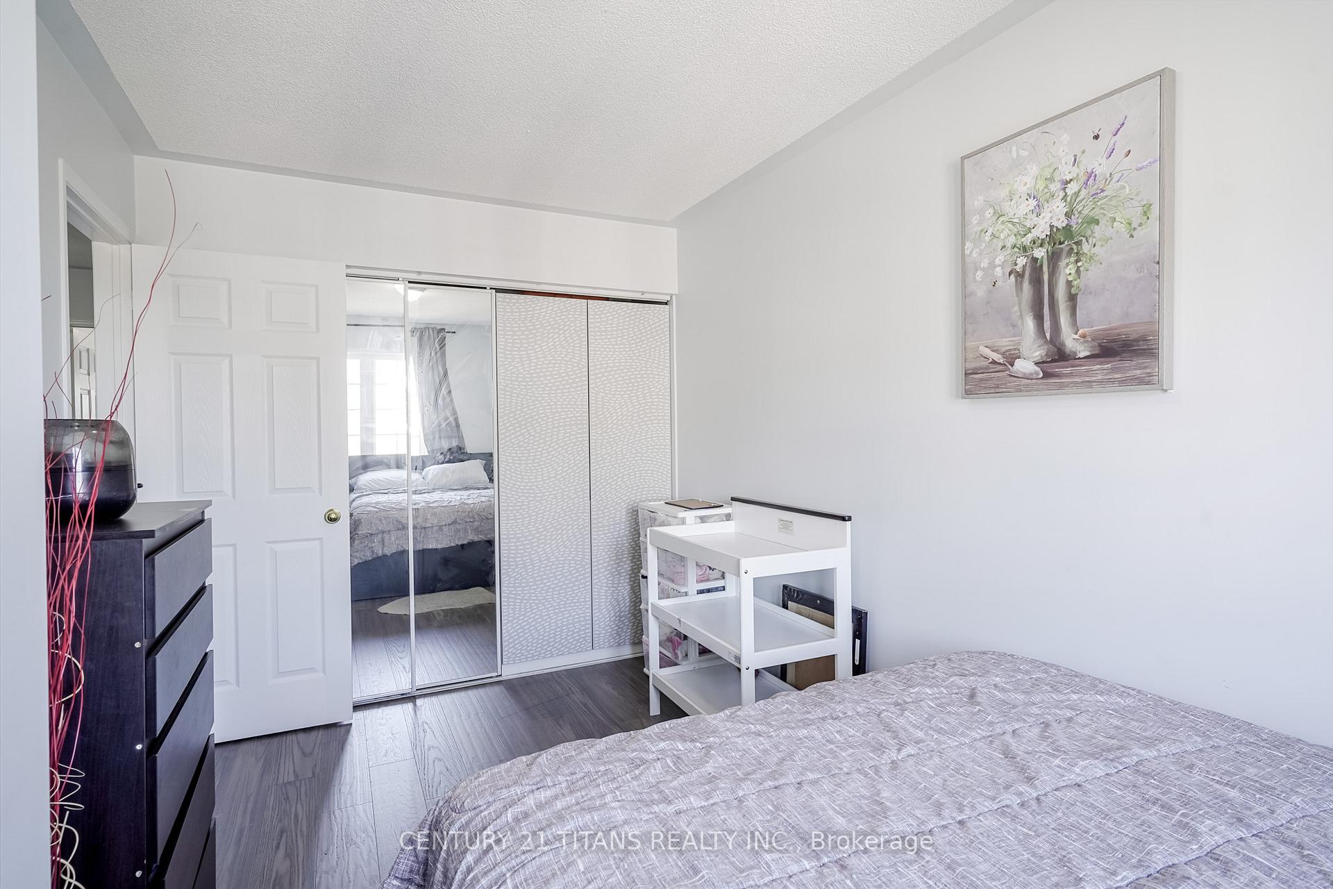 Photo 26 of 11 Ventura Lane, Ajax, Central — HOMEH