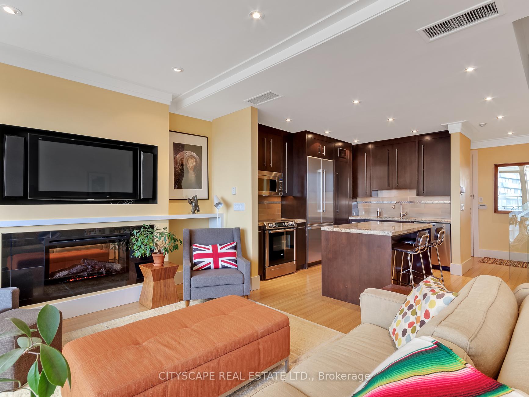 Photo 2 of Unit Ph2, 44 St. Joseph Street, Toronto, Bay Street Corridor — HOMEH