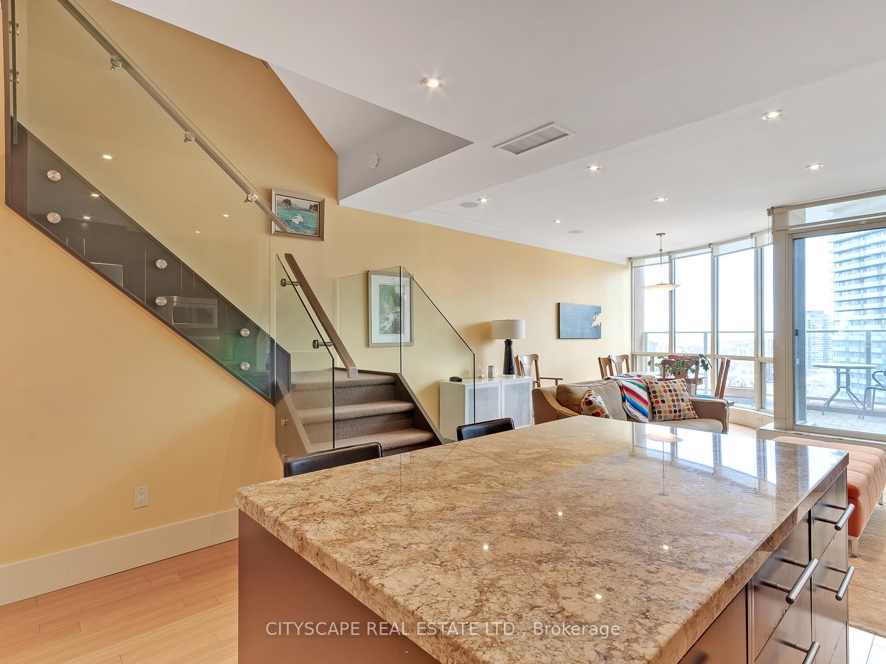 Photo 5 of Unit Ph2, 44 St. Joseph Street, Toronto, Bay Street Corridor — HOMEH