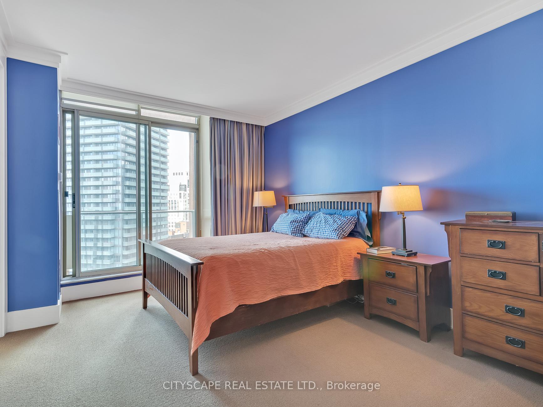 Photo 13 of Unit Ph2, 44 St. Joseph Street, Toronto, Bay Street Corridor — HOMEH