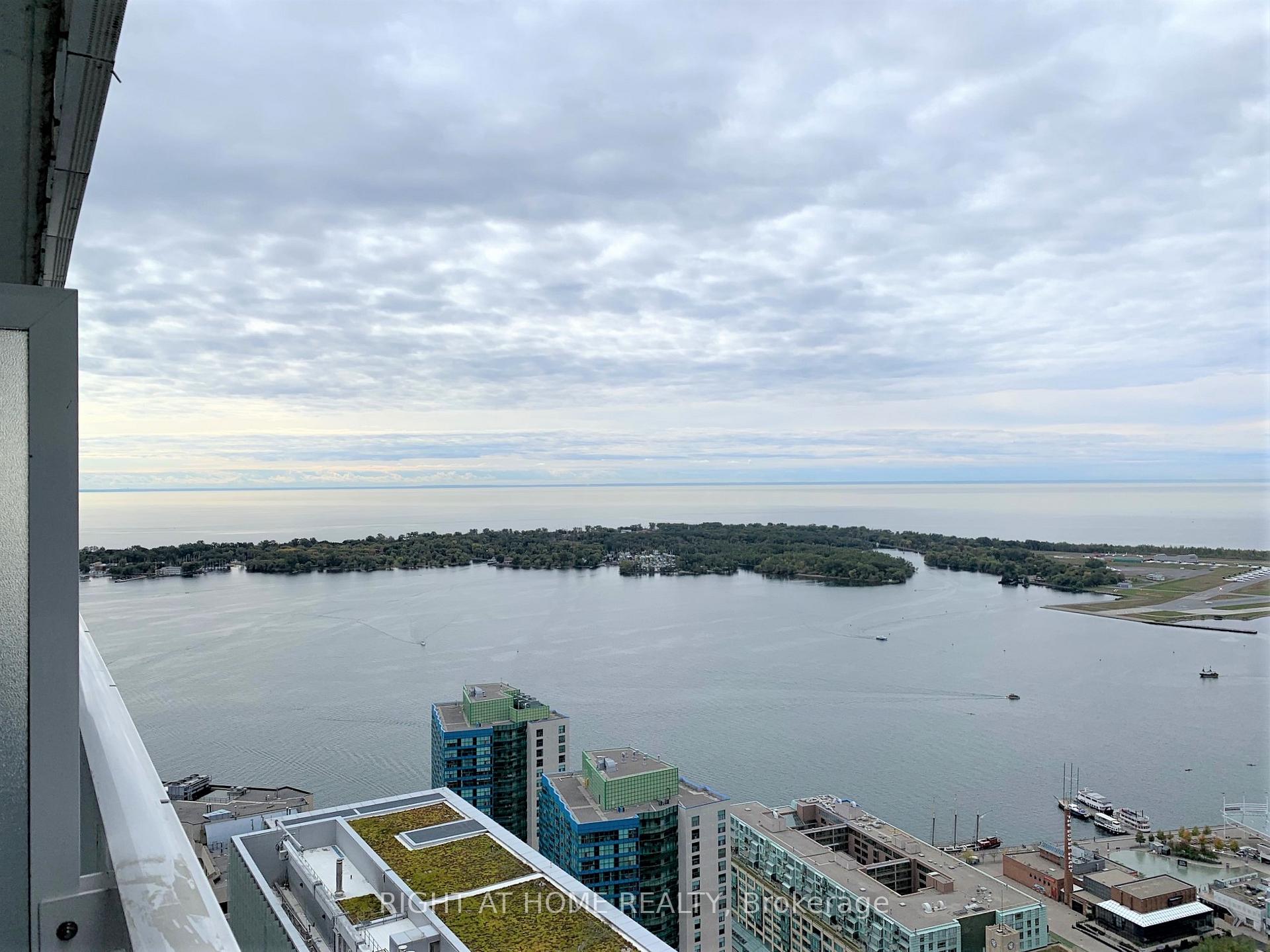 Photo 17 of Unit 5801, 88 Harbour Street, Toronto, Waterfront Communities — HOMEH