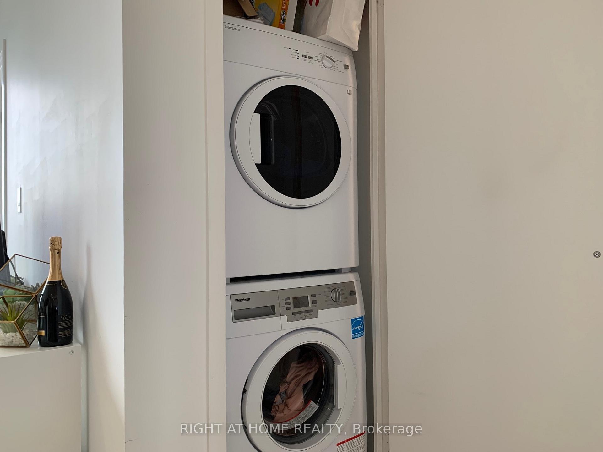 Photo 25 of Unit 5801, 88 Harbour Street, Toronto, Waterfront Communities — HOMEH