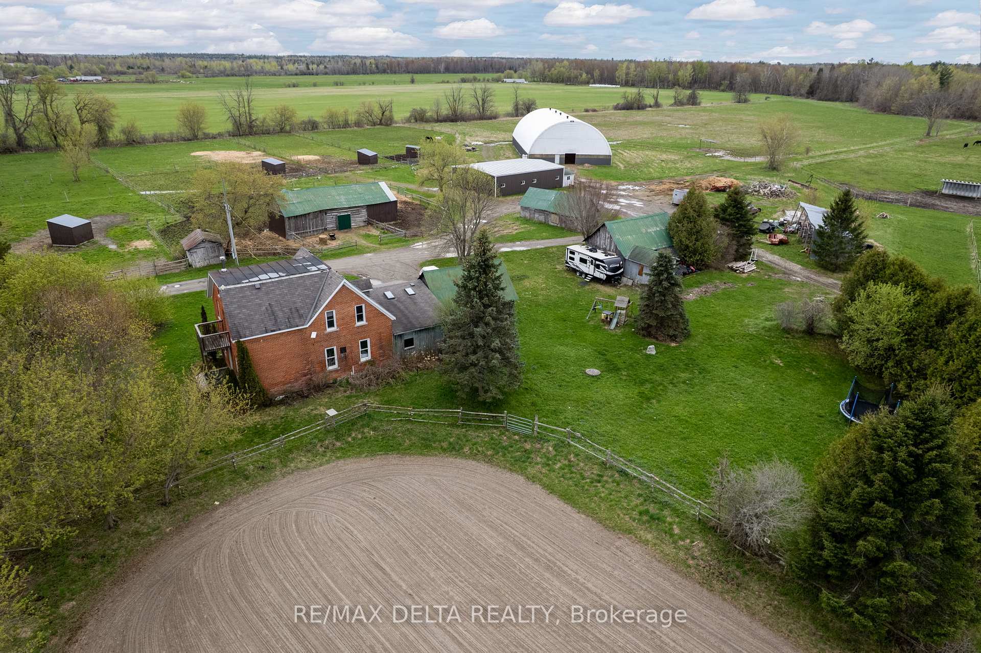 Photo 1 of 1773 Diamondview Road, Ottawa, Huntley Ward (North East) — HOMEH