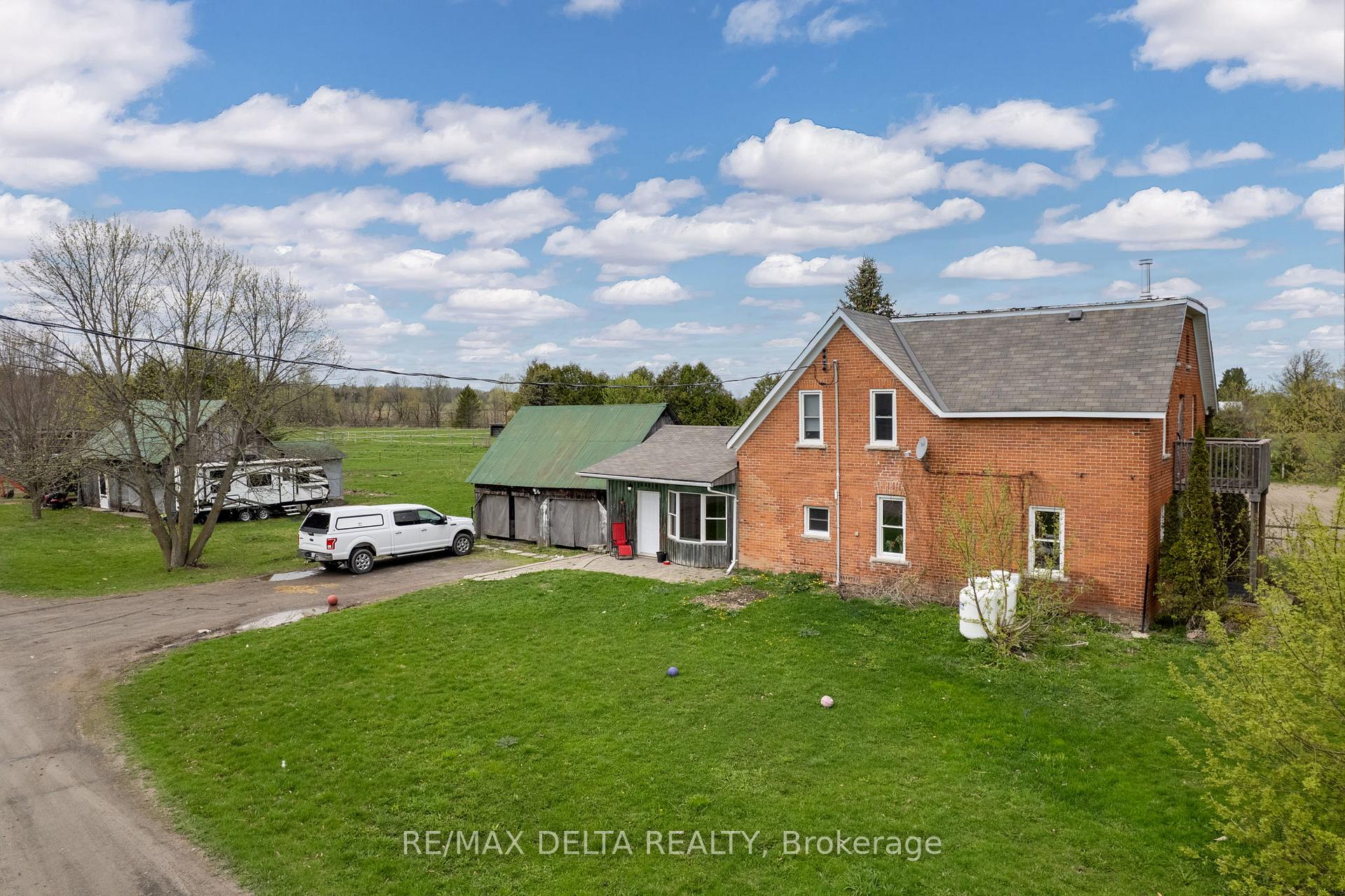 Photo 2 of 1773 Diamondview Road, Ottawa, Huntley Ward (North East) — HOMEH