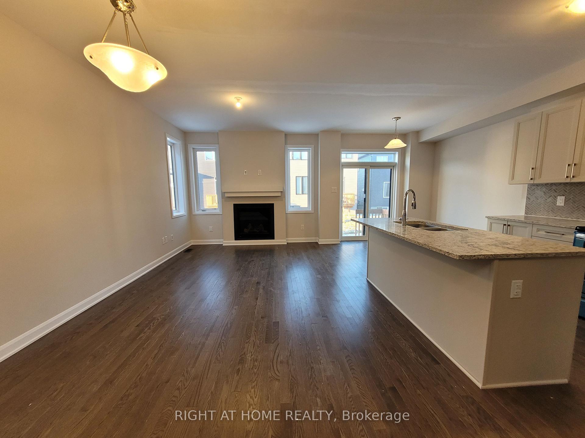 Photo 11 of 1062 Ballyhale Heights, Ottawa, Barrhaven - Half Moon Bay — HOMEH