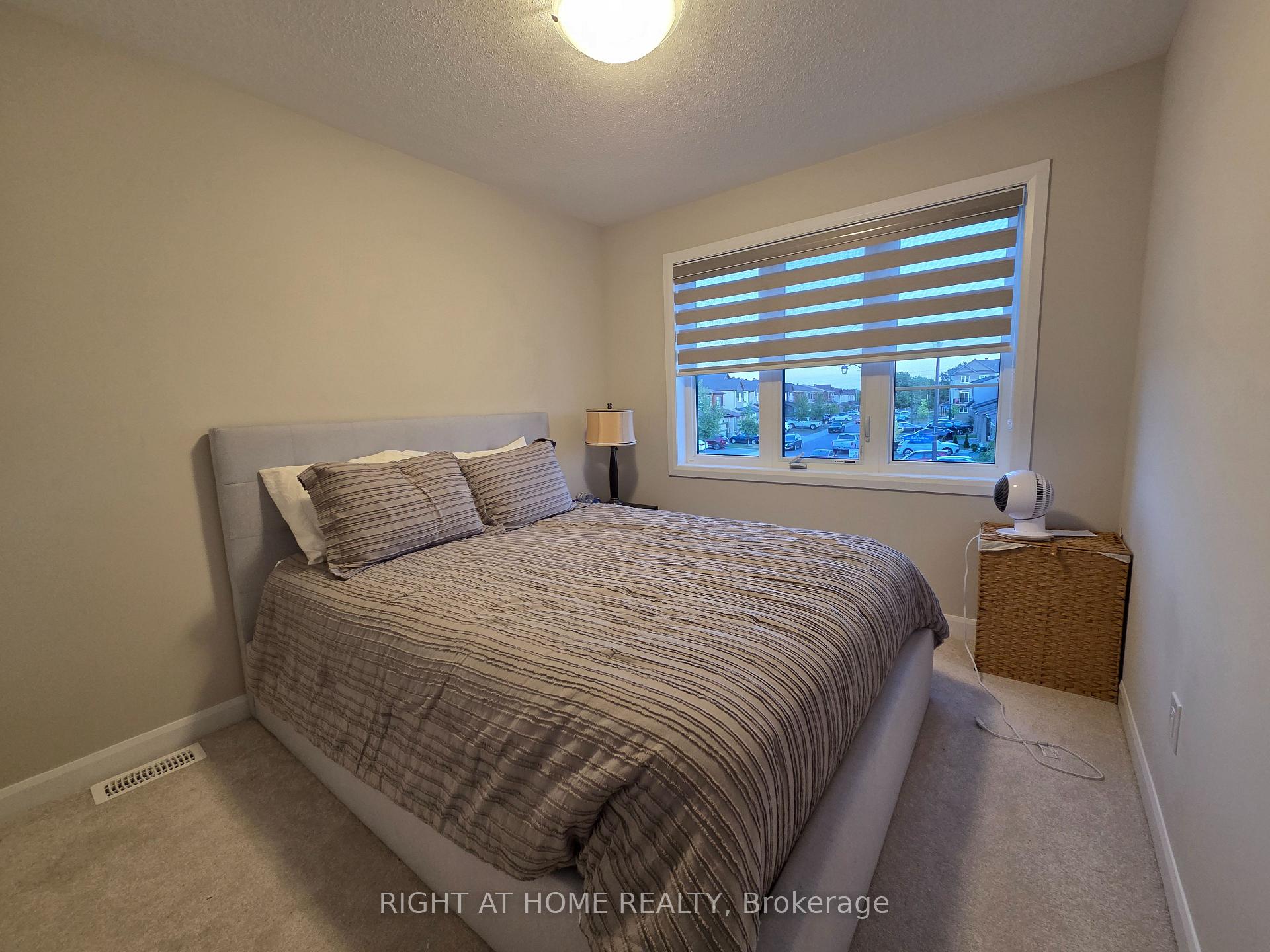 Photo 22 of 1062 Ballyhale Heights, Ottawa, Barrhaven - Half Moon Bay — HOMEH