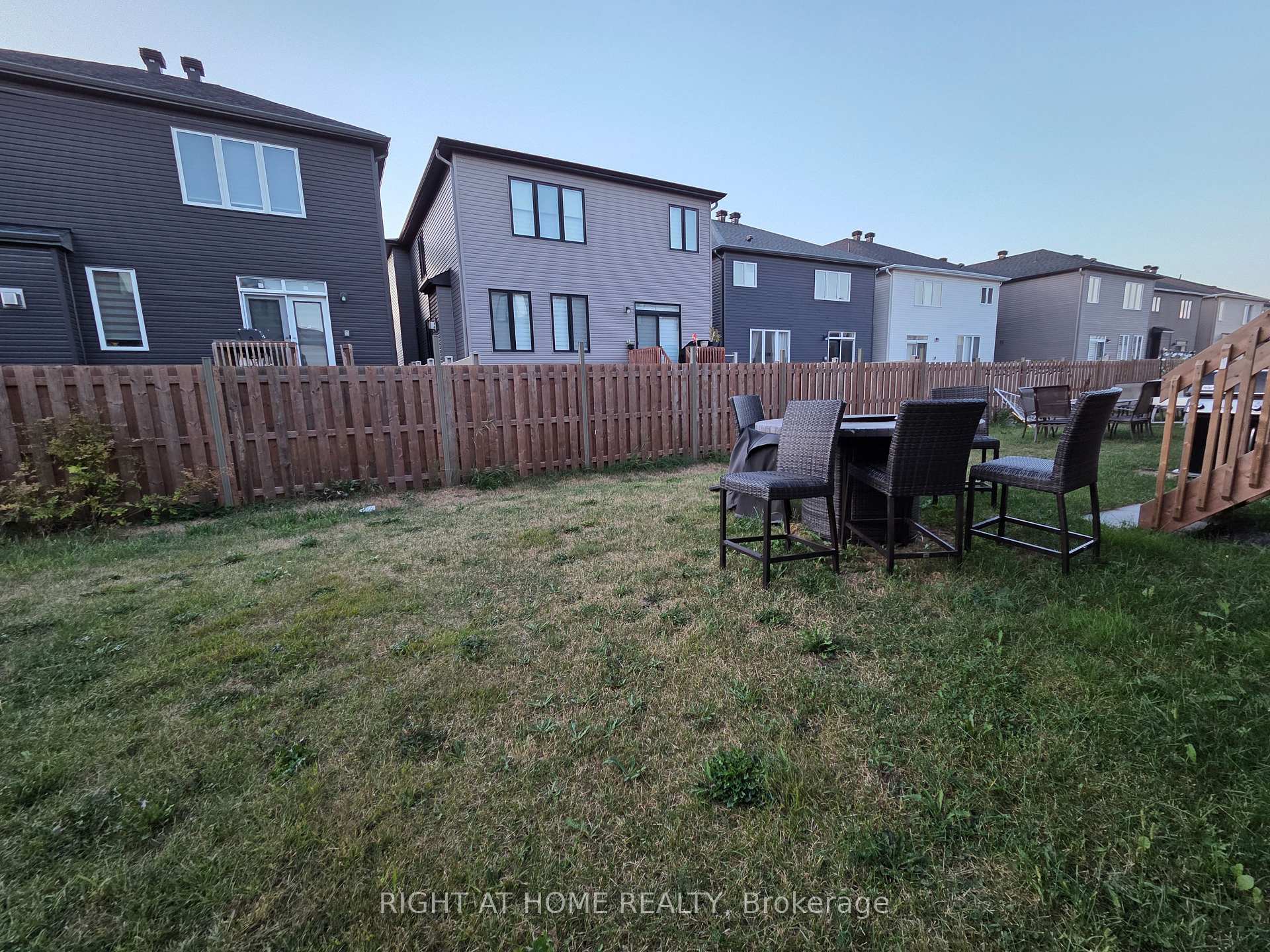 Photo 30 of 1062 Ballyhale Heights, Ottawa, Barrhaven - Half Moon Bay — HOMEH