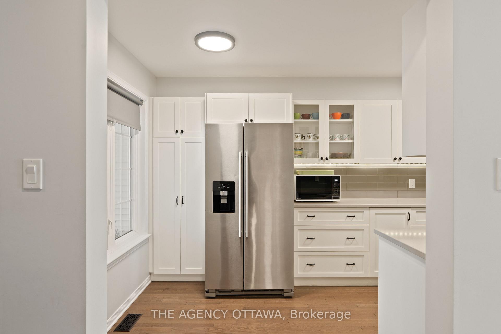 Photo 7 of 42 Kirkstone Private, Ottawa, Barrhaven - Stonebridge — HOMEH