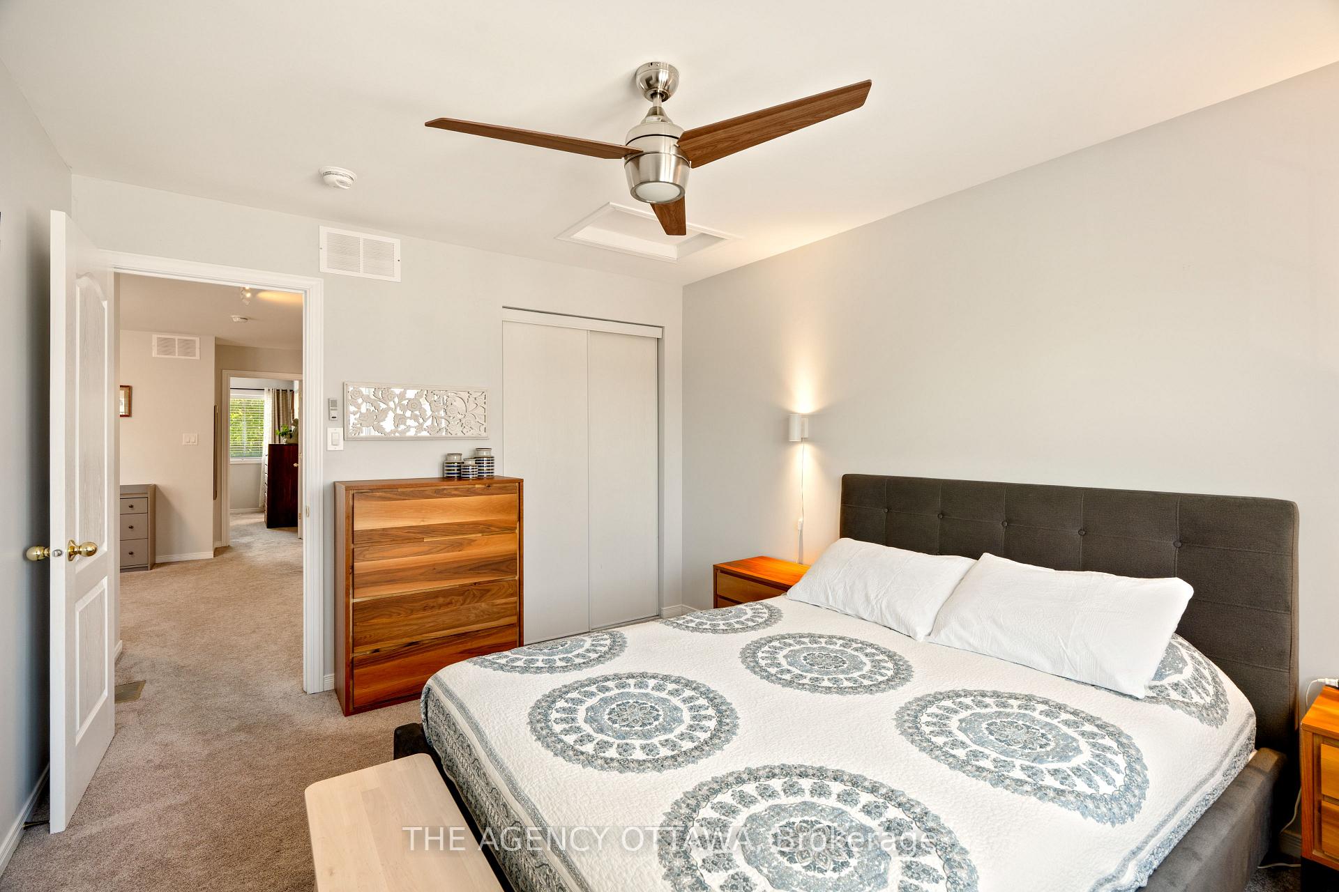 Photo 25 of 42 Kirkstone Private, Ottawa, Barrhaven - Stonebridge — HOMEH